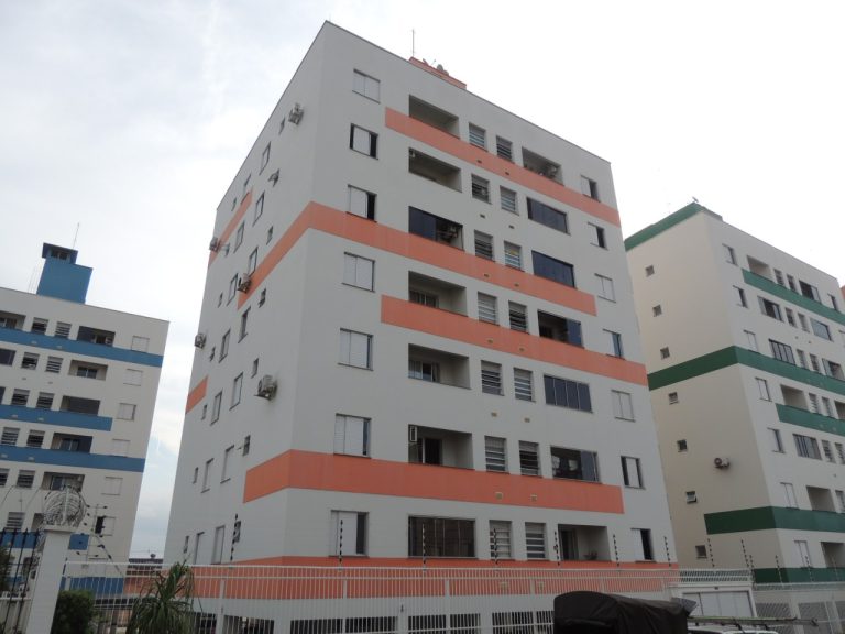 Apartamento de 02 quartos à venda no Bairro Santa Bárbara Apartamento de 02 quartos à venda no Bairro Santa Bárbara